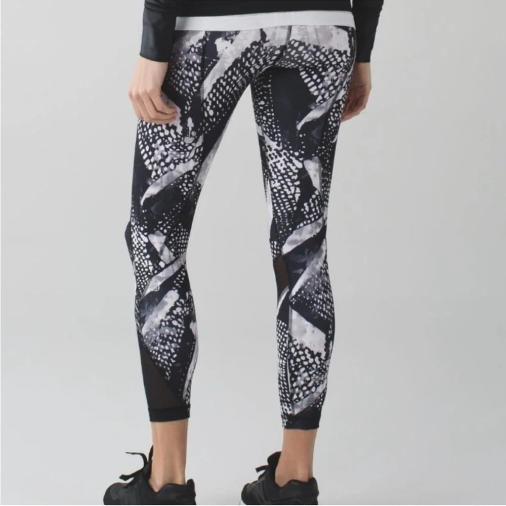 lululemon athletica excellent used